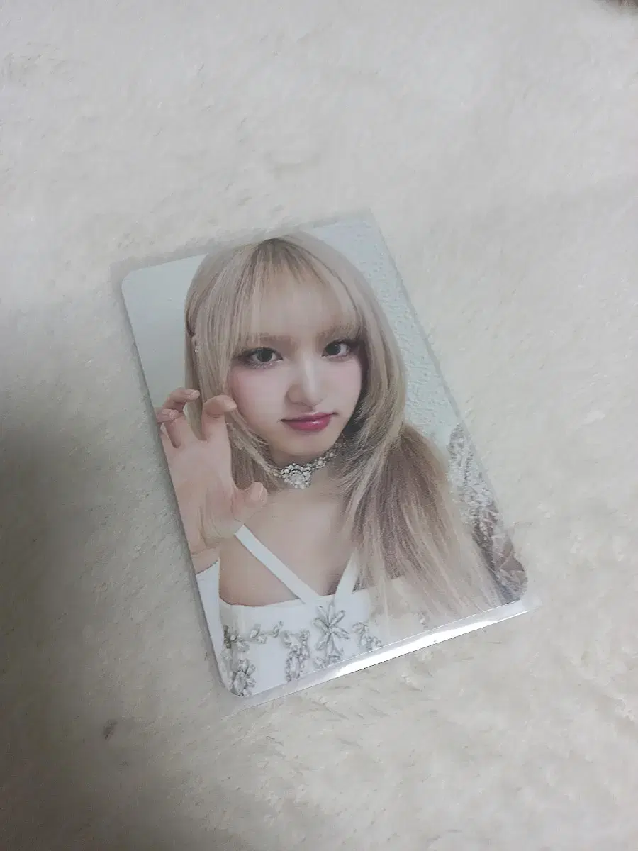 I ive liz dvd DVDs photocard I sell.