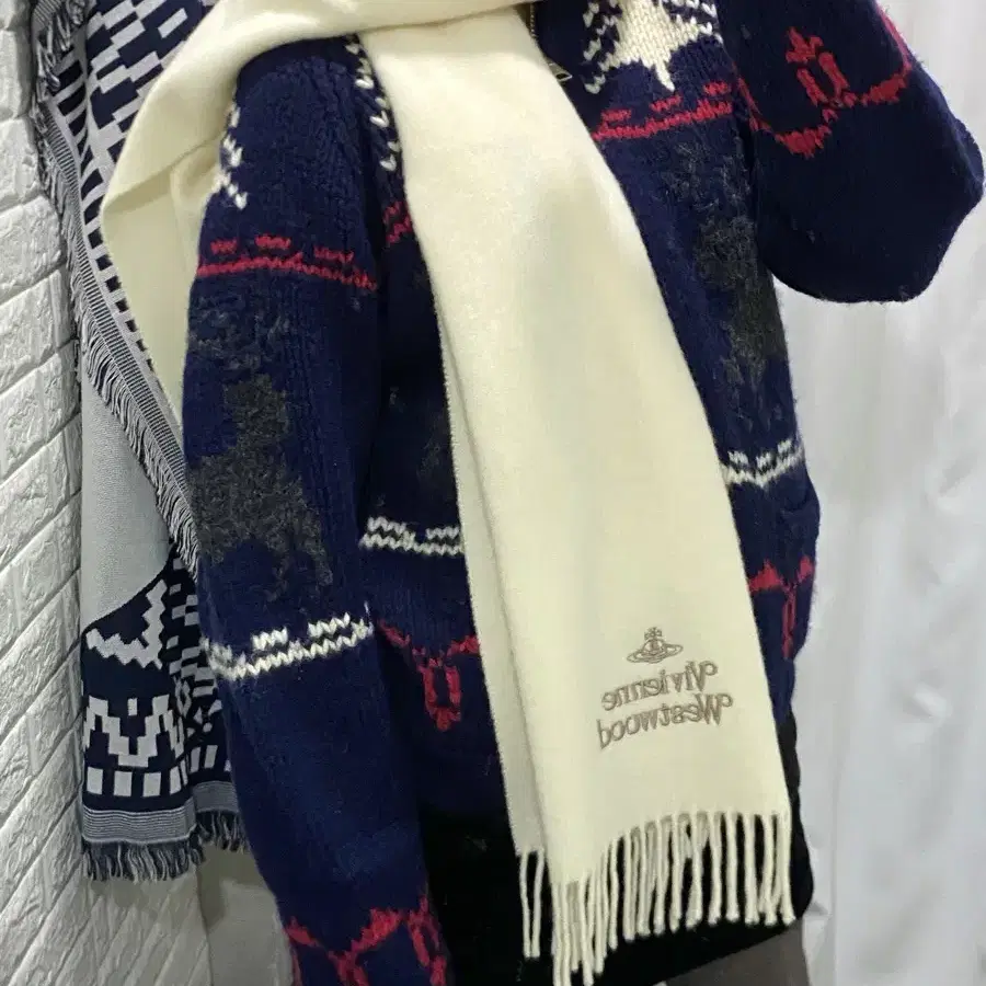 Vivienne Westwood Logo Muffler