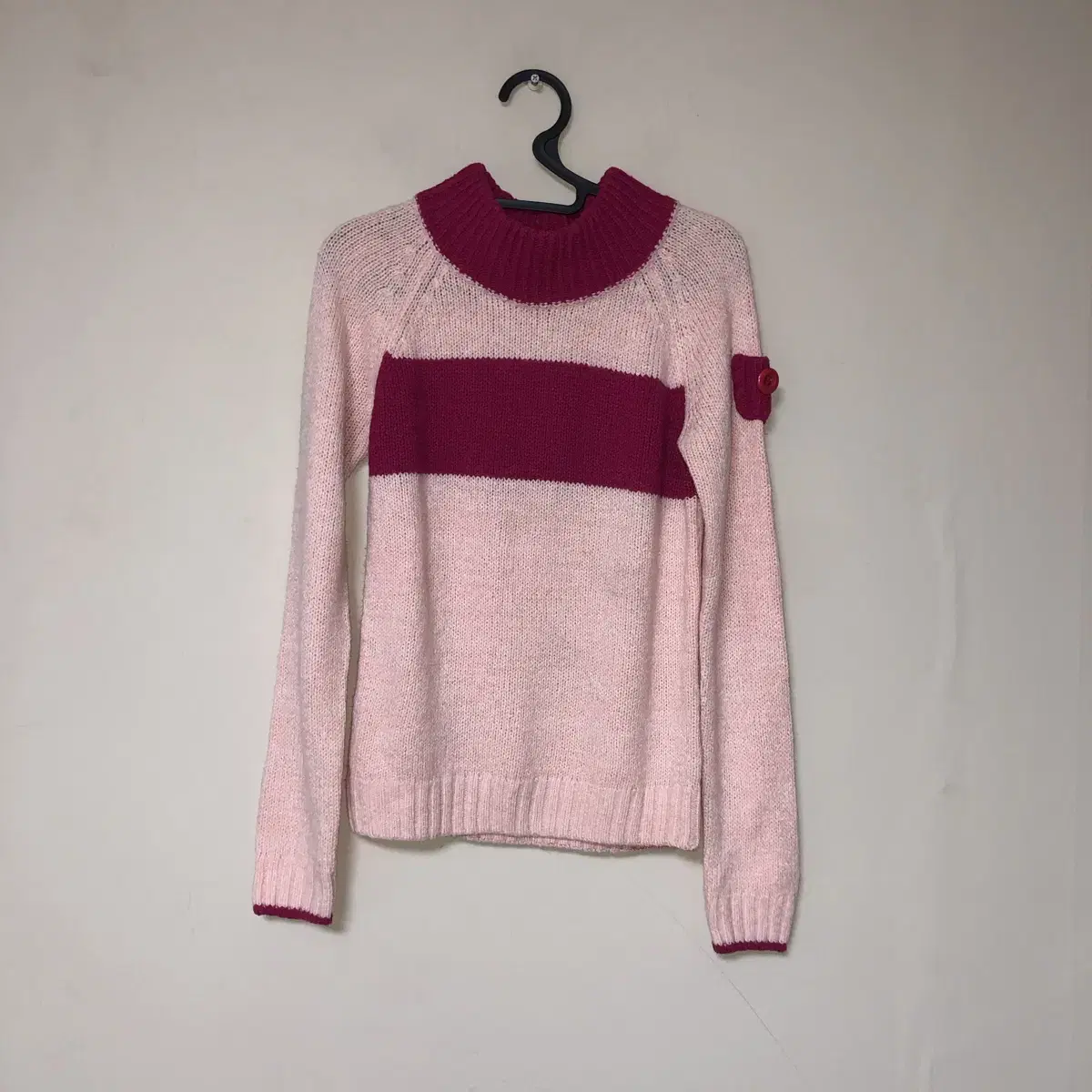 Vintage From my empty house pink knit