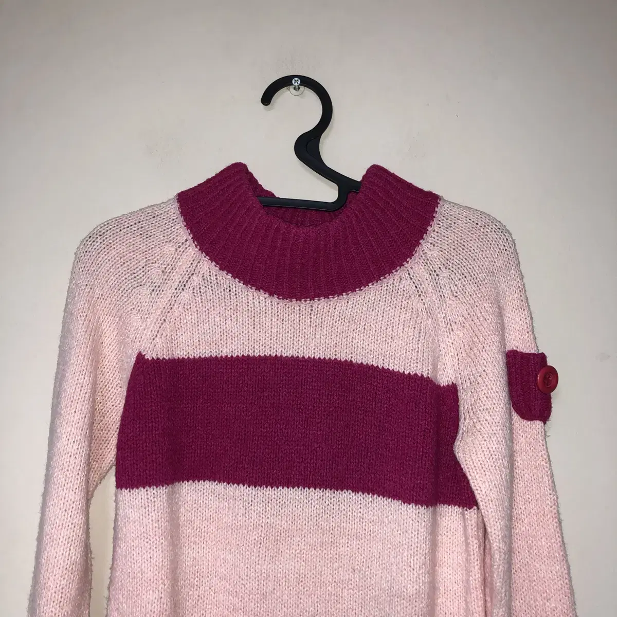 Vintage From my empty house pink knit