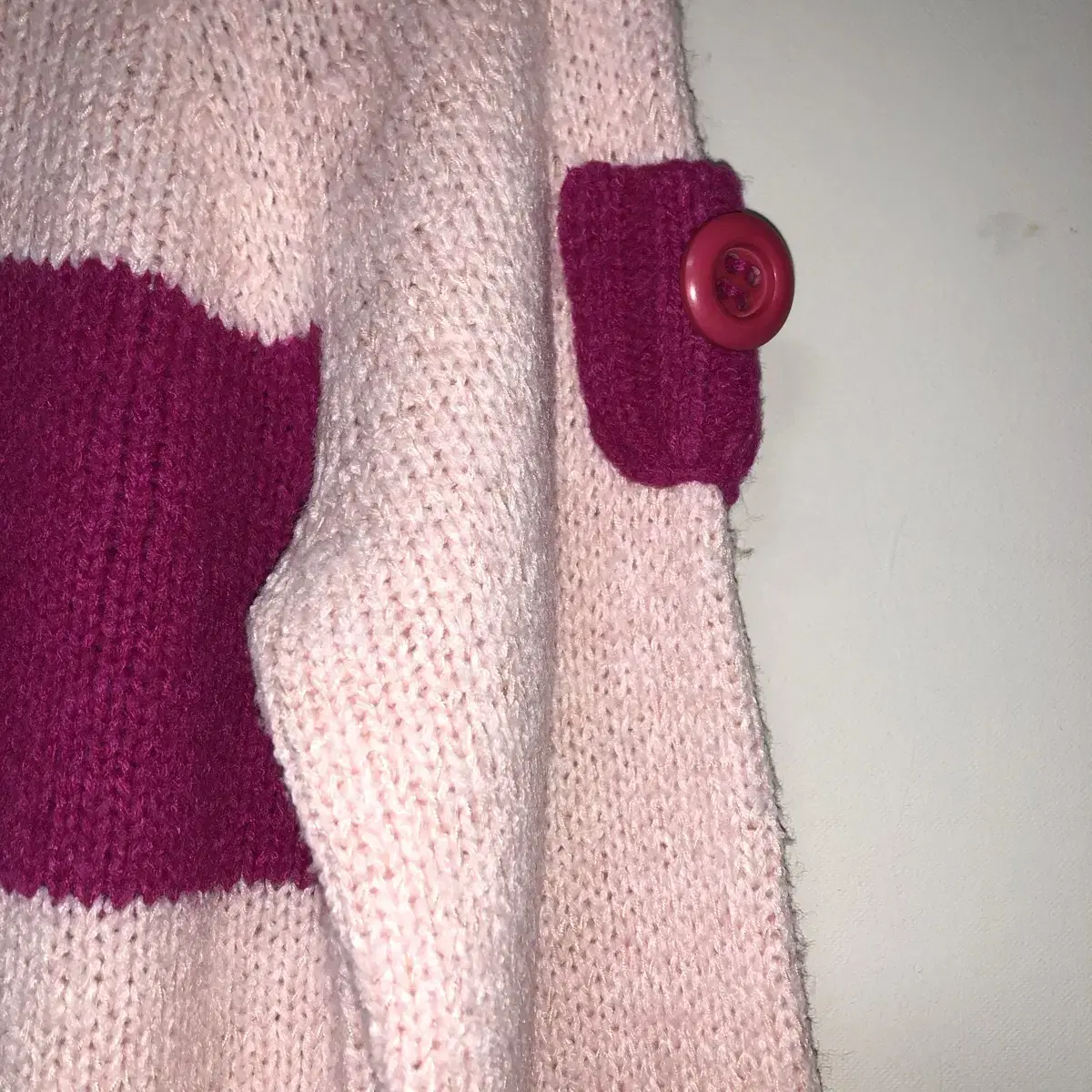 Vintage From my empty house pink knit