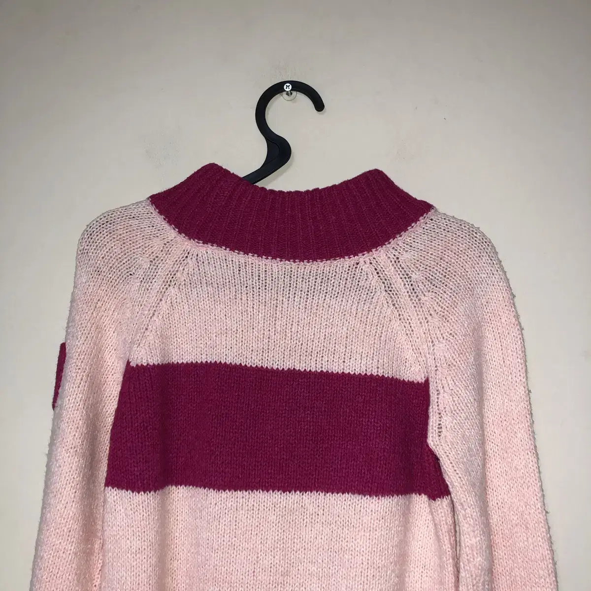 Vintage From my empty house pink knit