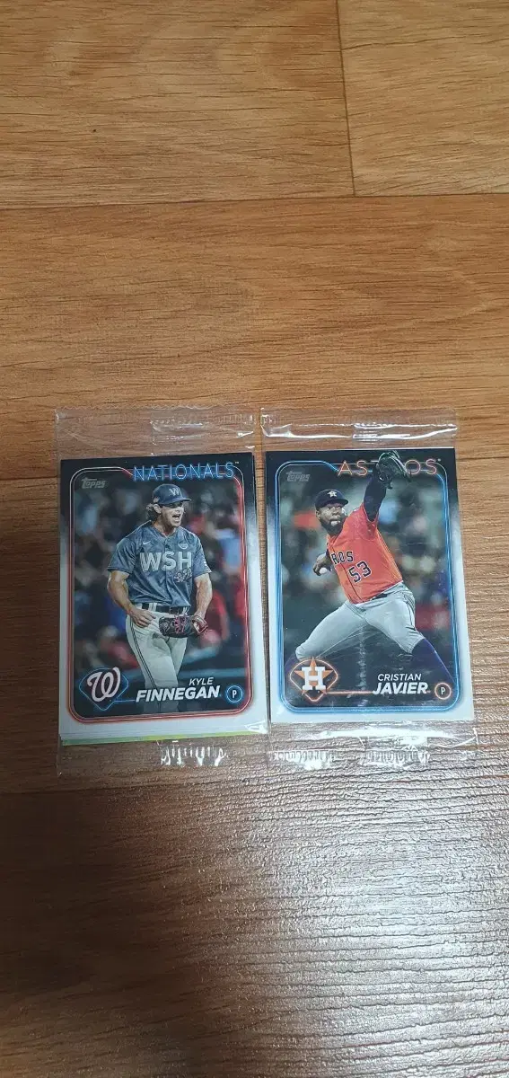 TOPPS kard -Kyle Finnegan, Christian Harvey