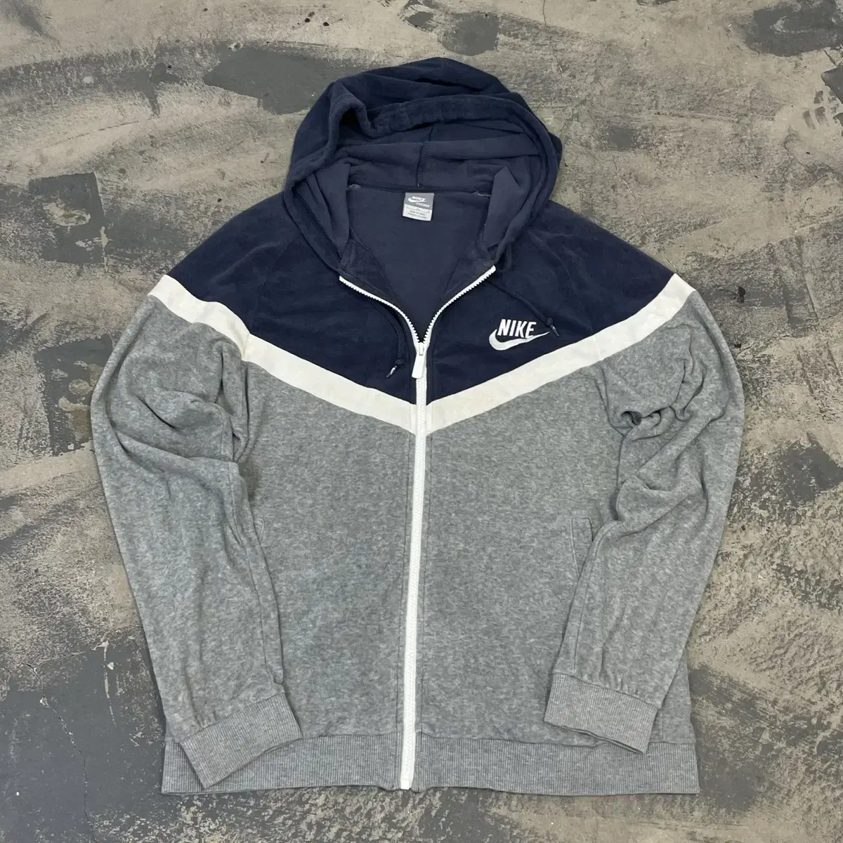 Nike Zuri Zip Up(100)Pollution Check! Beautiful