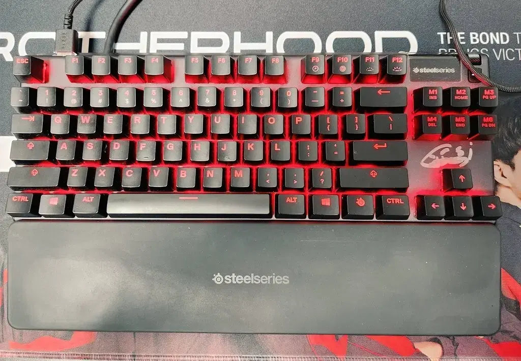 T1 Gumayusi 친필싸인 Keyboard APEX Pro TKL