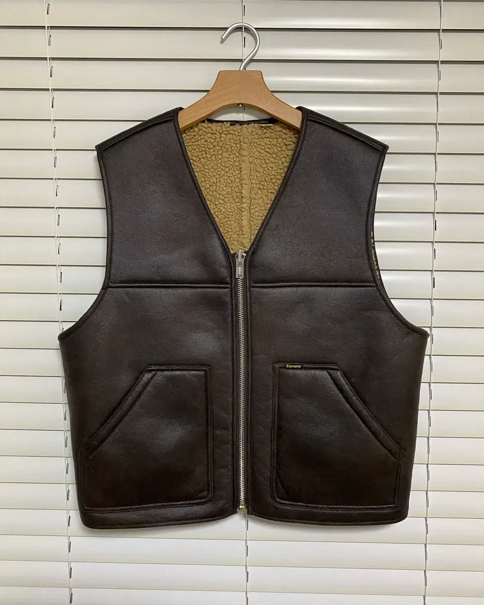 Supreme Reversible Pouchering Vest Brown 24FW