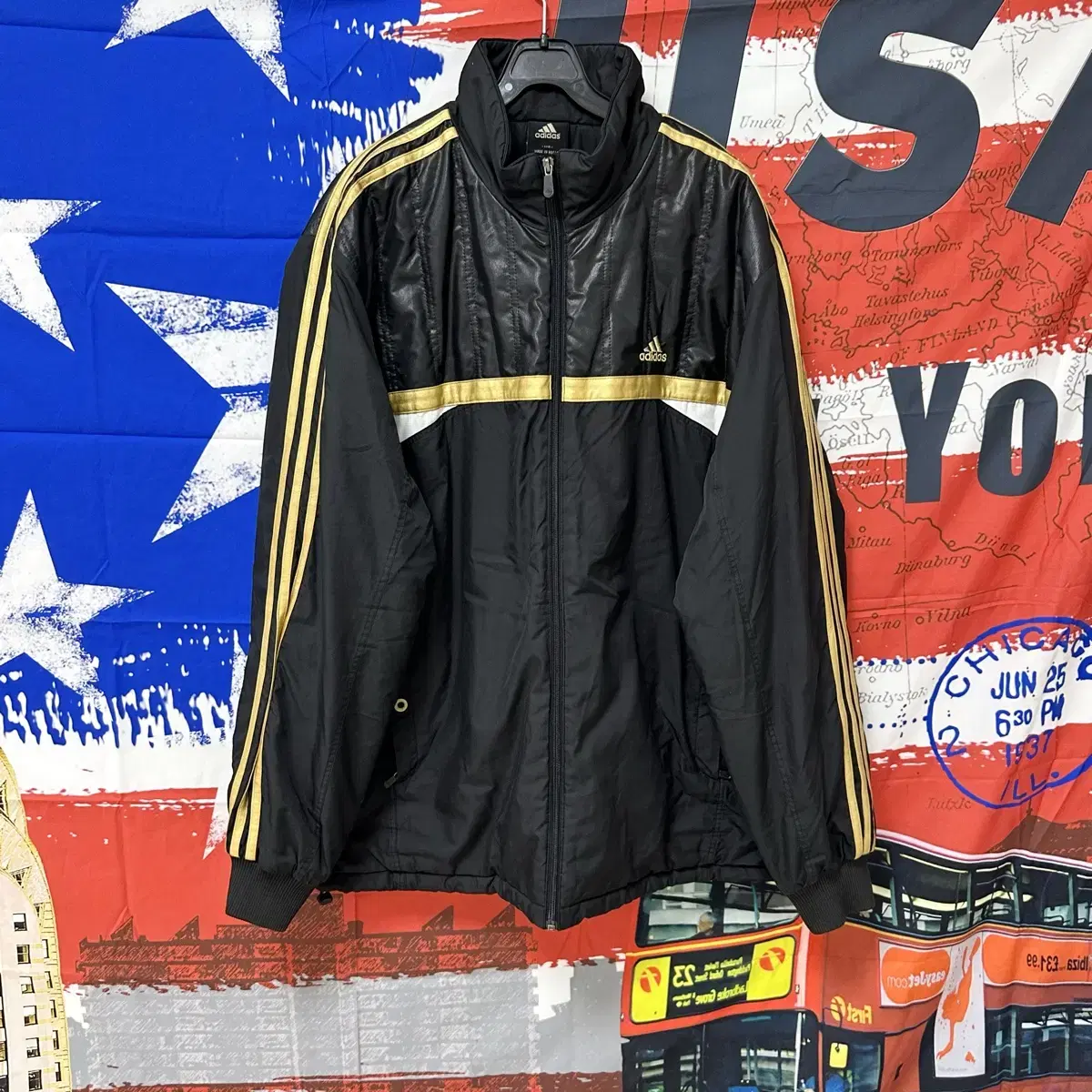 182.s class adidas Black Gold Overfit Jumper Jacket XXl 110