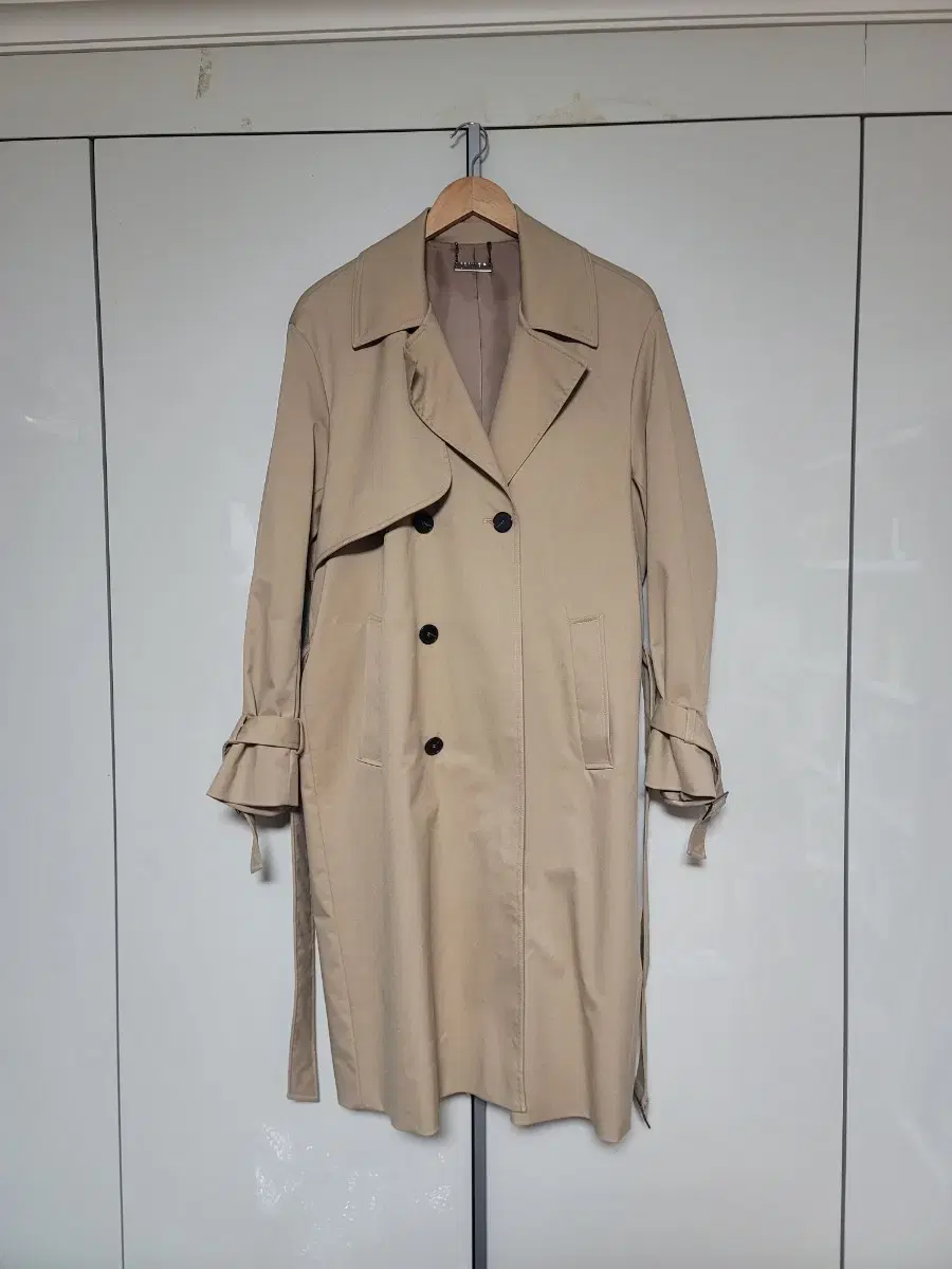 Drawstring trench coat beige