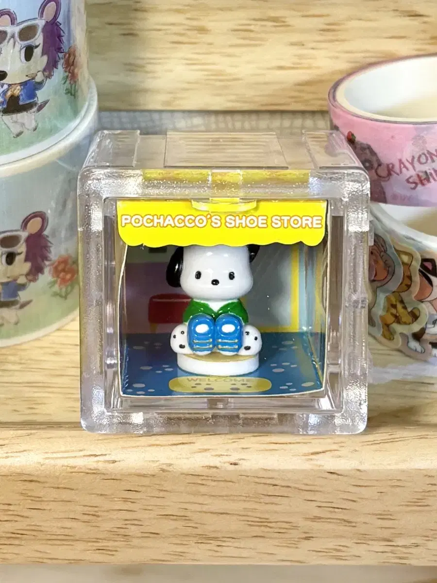 Classic Pochaco figure from a shop in Sanrio, Japan keyring Sanrio