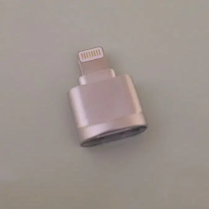 usb 카메라 메모리 리더기 8핀