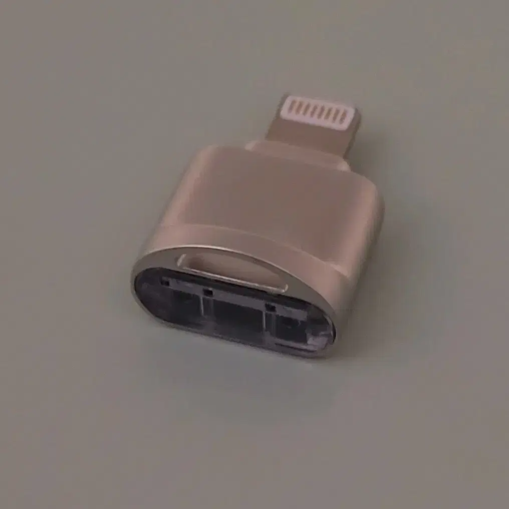 usb 카메라 메모리 리더기 8핀