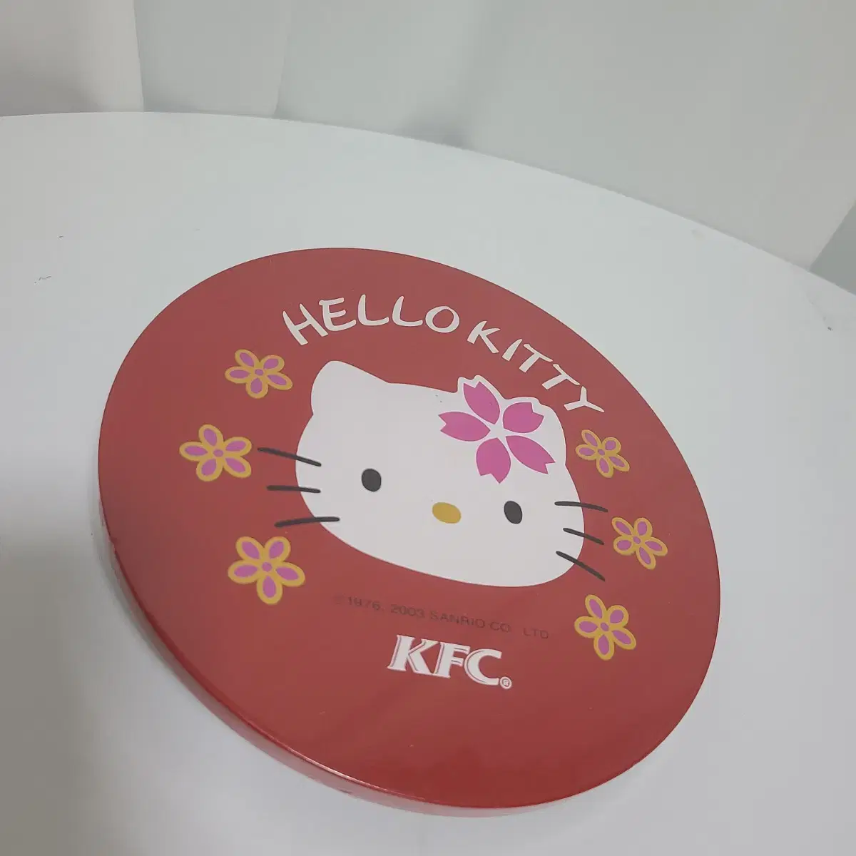 산리오 헬로키티 kfc 콜라보 고전 미니 테이블 책상 탁자 굿즈 토이