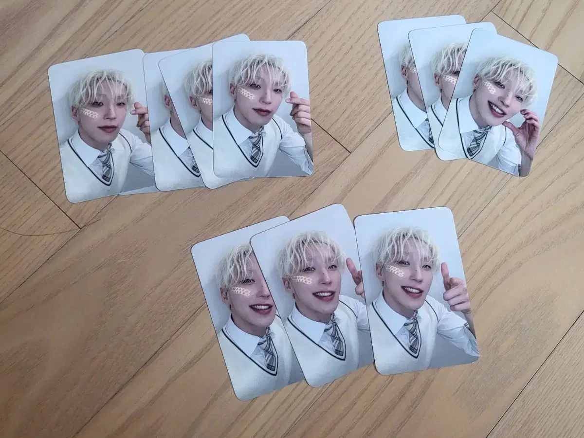 Moonjongup unreleased photocard + unsealed album wts (more photocard in next chapter)