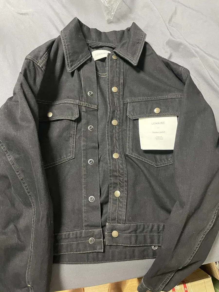 [48] L'Hermès Tracer Denim Jacket