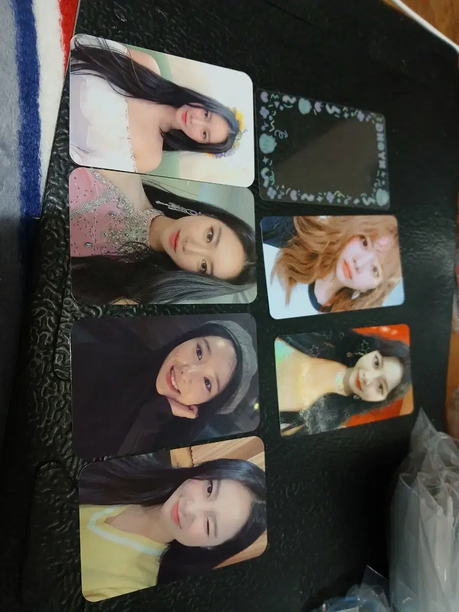 girl-group.bravegirls.bravegirls.photocard