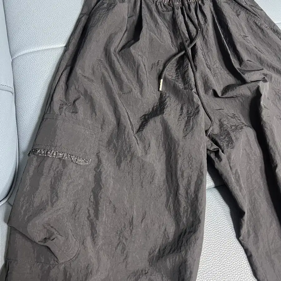 오헤시오 도트 나일론 팬츠 dot nylon pants (black)