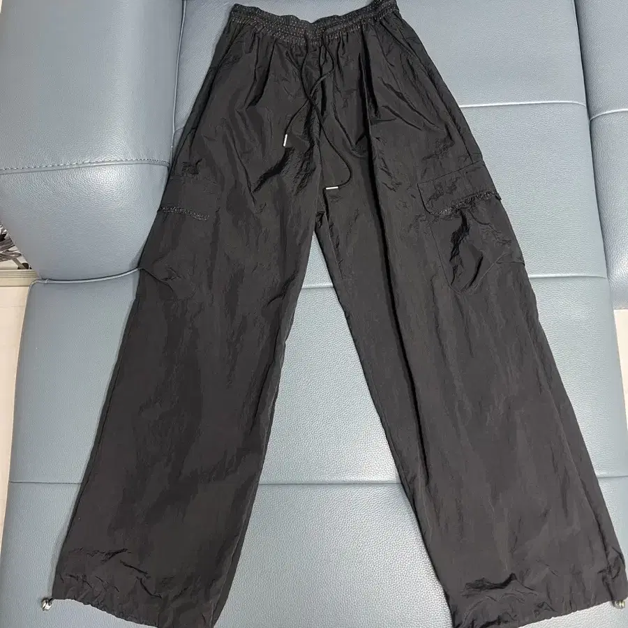 오헤시오 도트 나일론 팬츠 dot nylon pants (black)