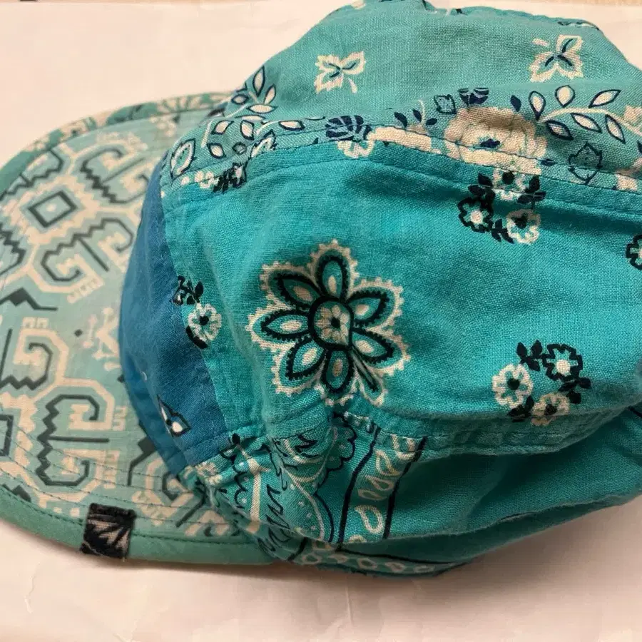 VISVIM WASHED BANDANA CAP