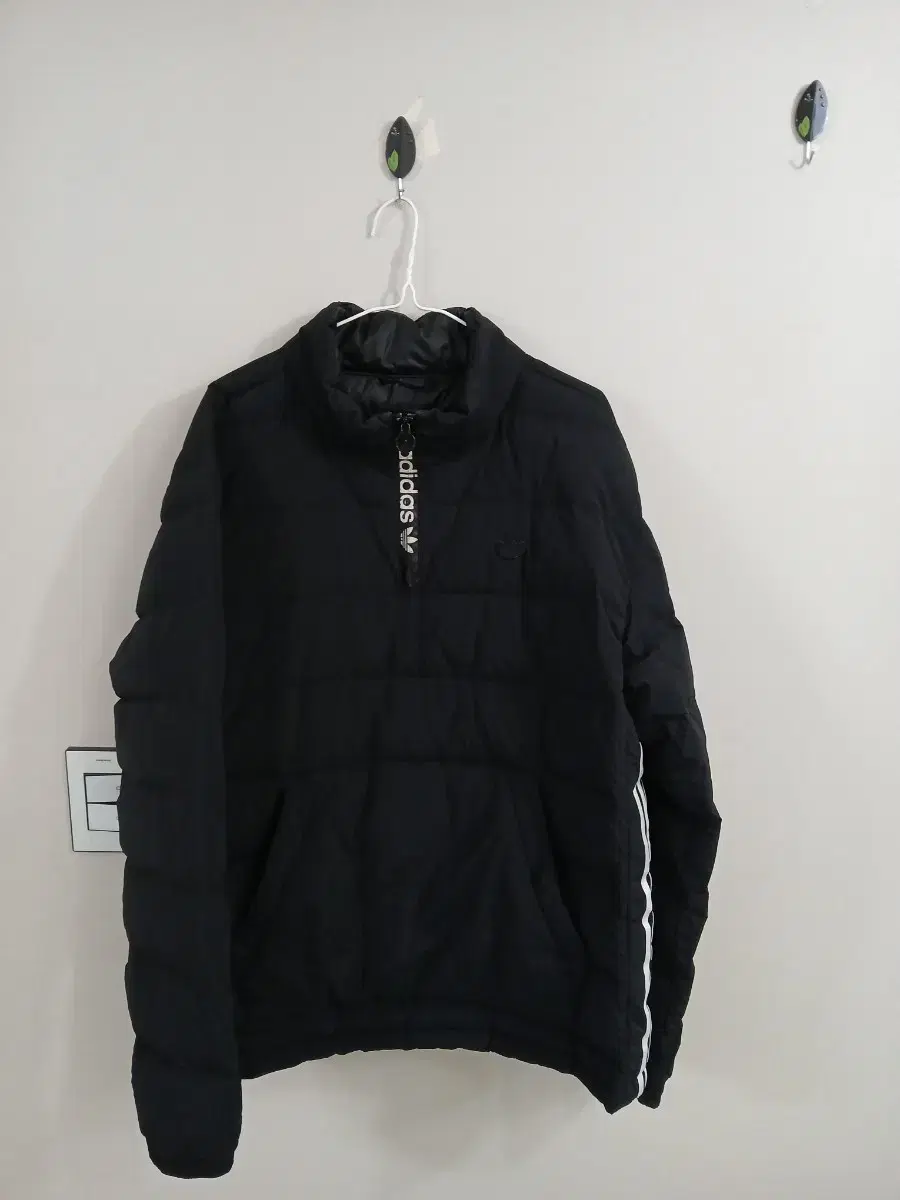 Adidas Duck Anorak Genuine 105-110 true to size