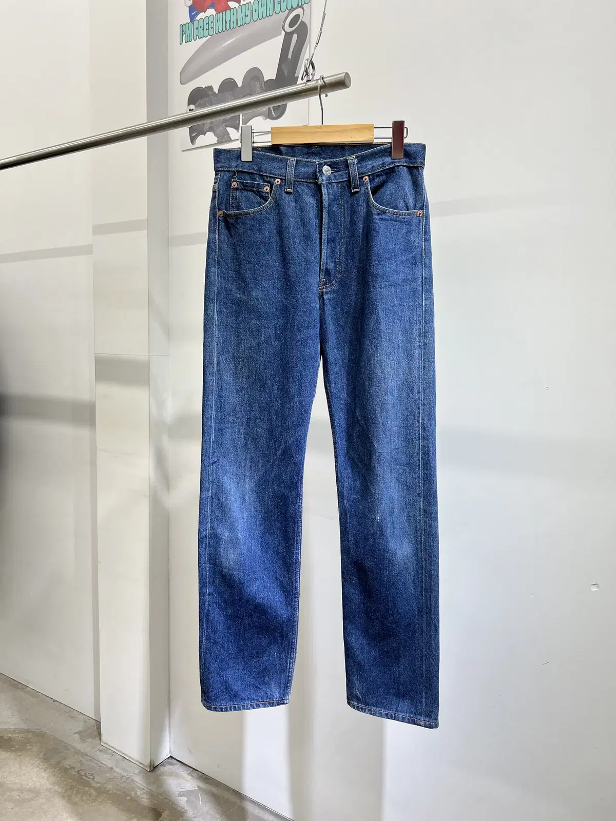 90's LEVIS 501 (Made in USA)