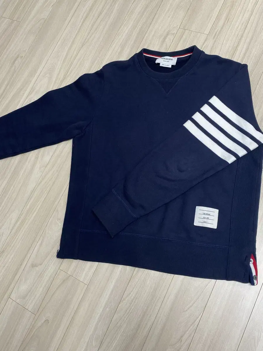 [S급/3Size] Thom Browne Diagonal Armband Bomber Navy