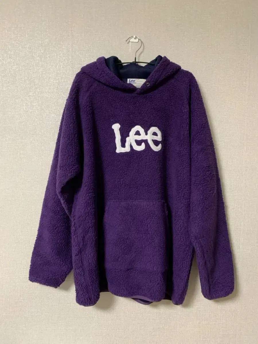 LEE Poggley boucle material hoodie