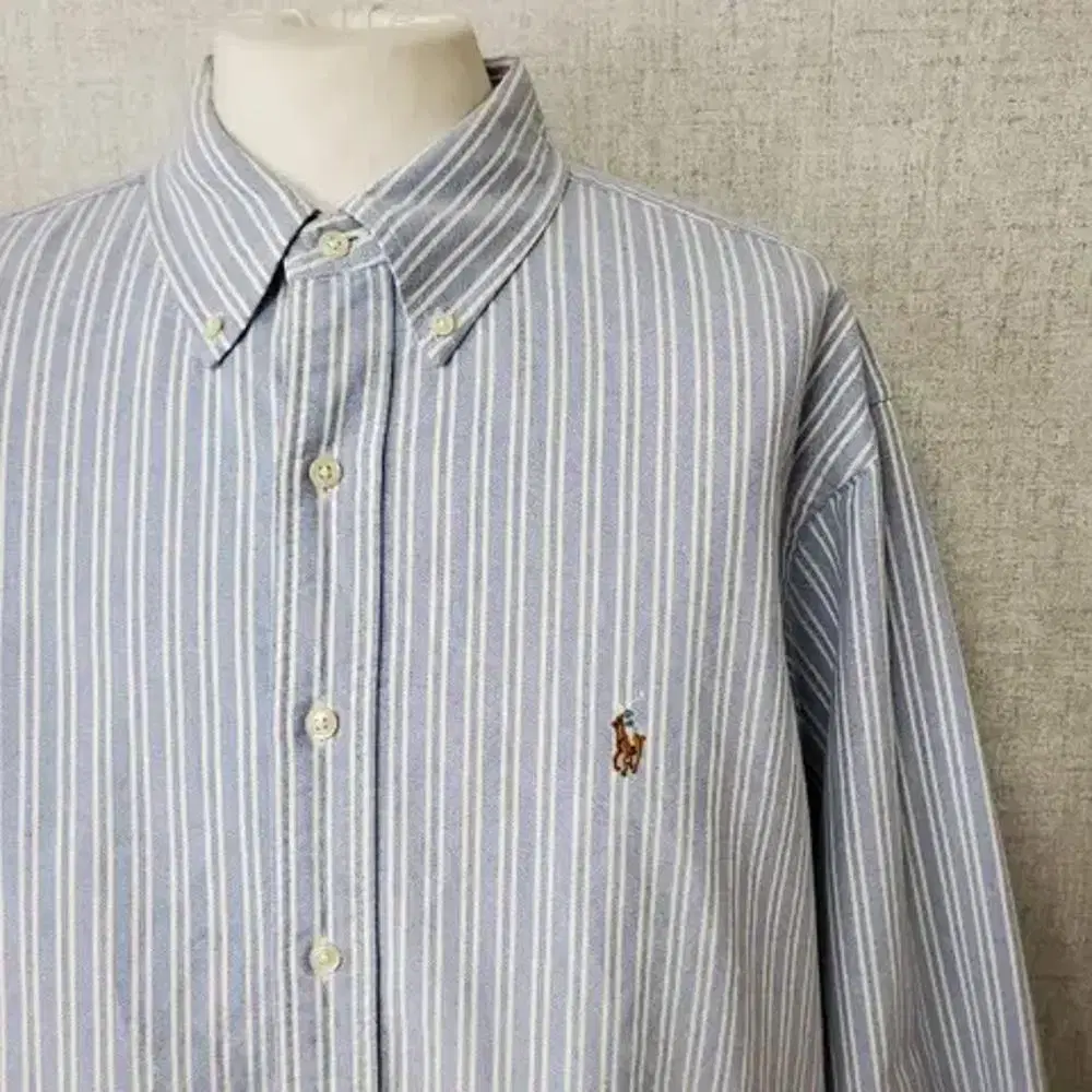 XL Polo Ralph Lauren Shirt. (cz989)