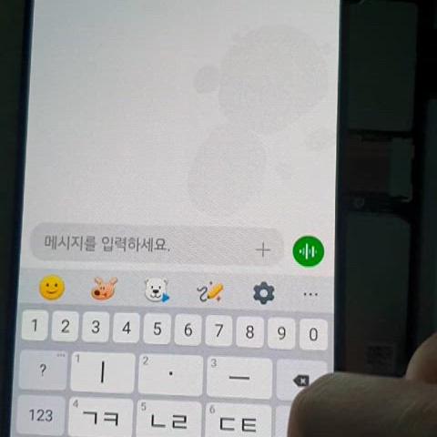 lg v50s 액정 스크린 팝니다