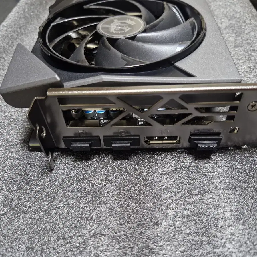 rtx 4070super  팔아요