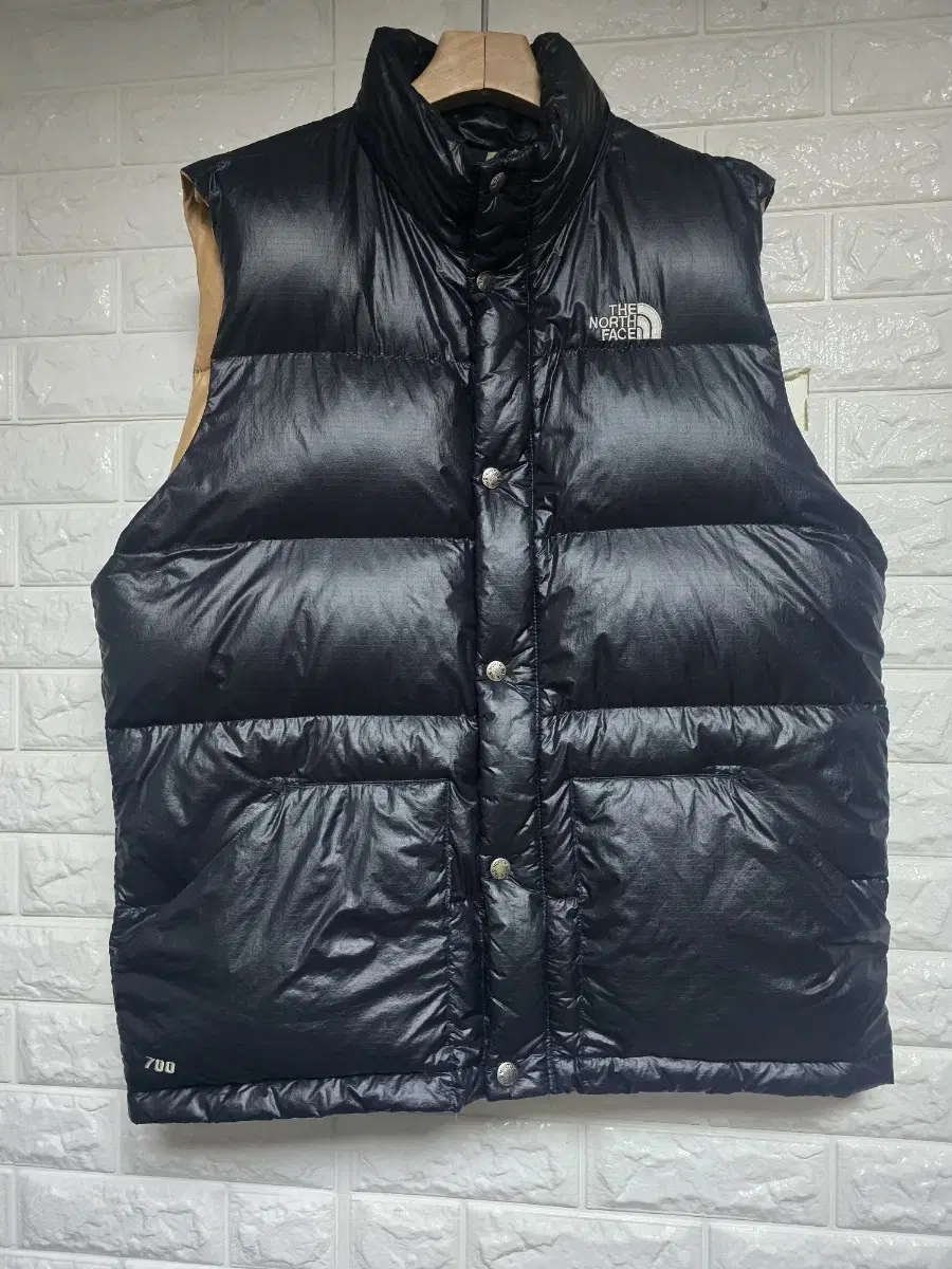 The North Face Pertex 700 down vest Vest (Favorite) Free Shipping