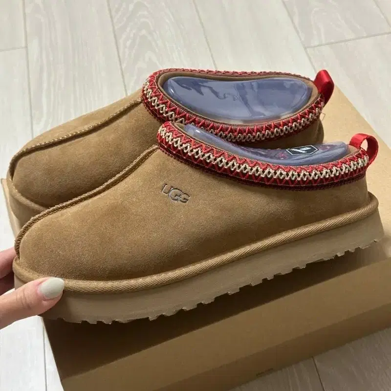 미국UGG 타즈 키즈(K) 체스트넛 235(새상품)