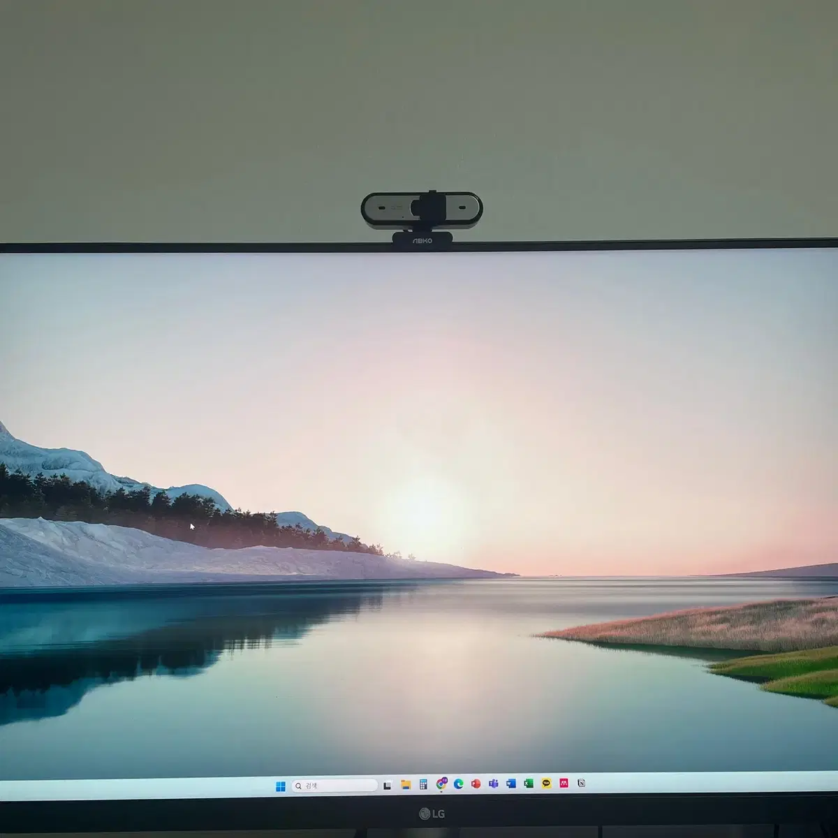 LG 32UQ750P(판매완료),Dell s2722qc 팝니다.