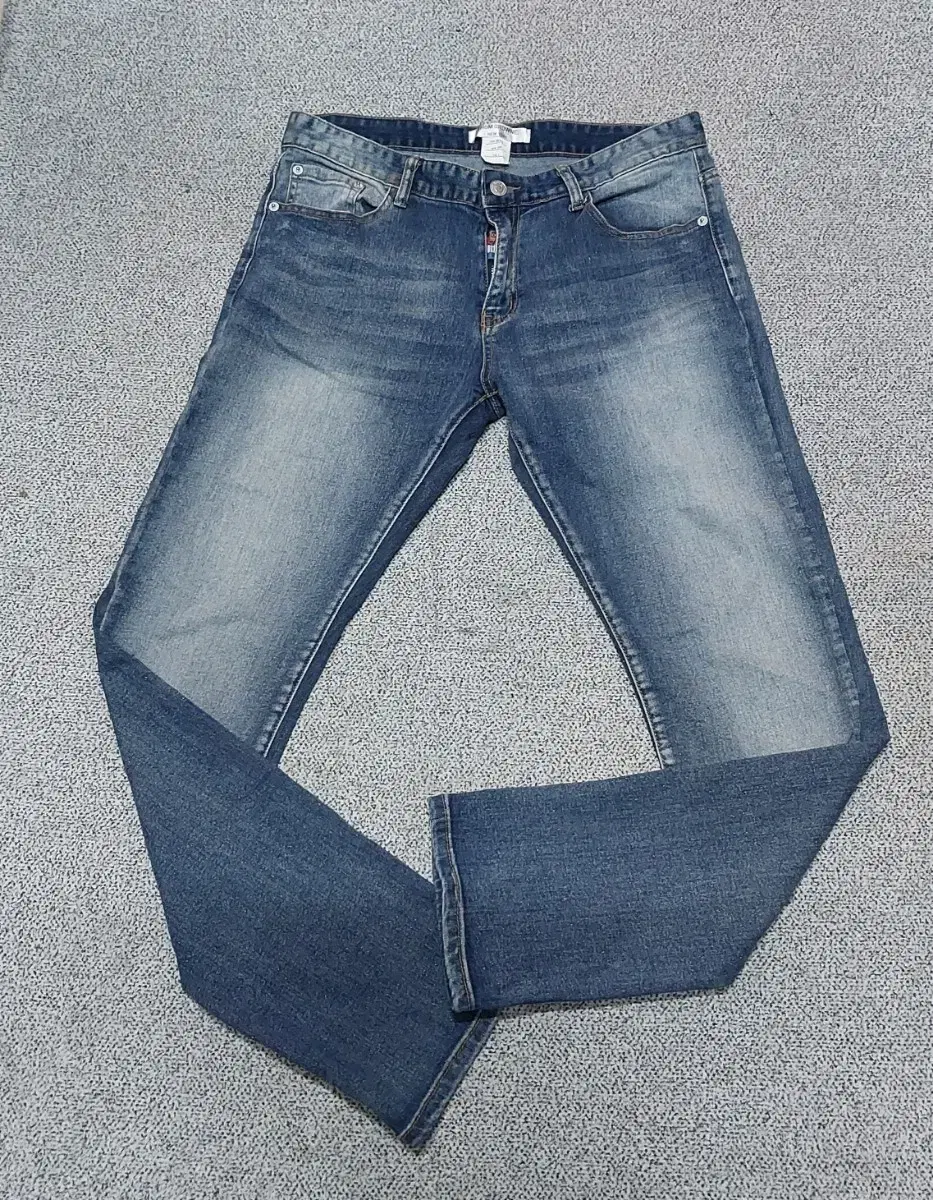 Thom Browne Men's Jeans 32X 100