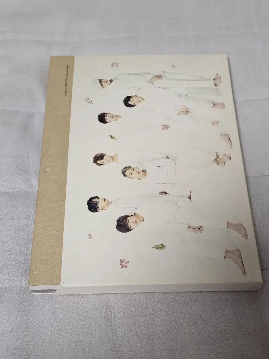 BTOB Mini 8th Edition album bom Remember that