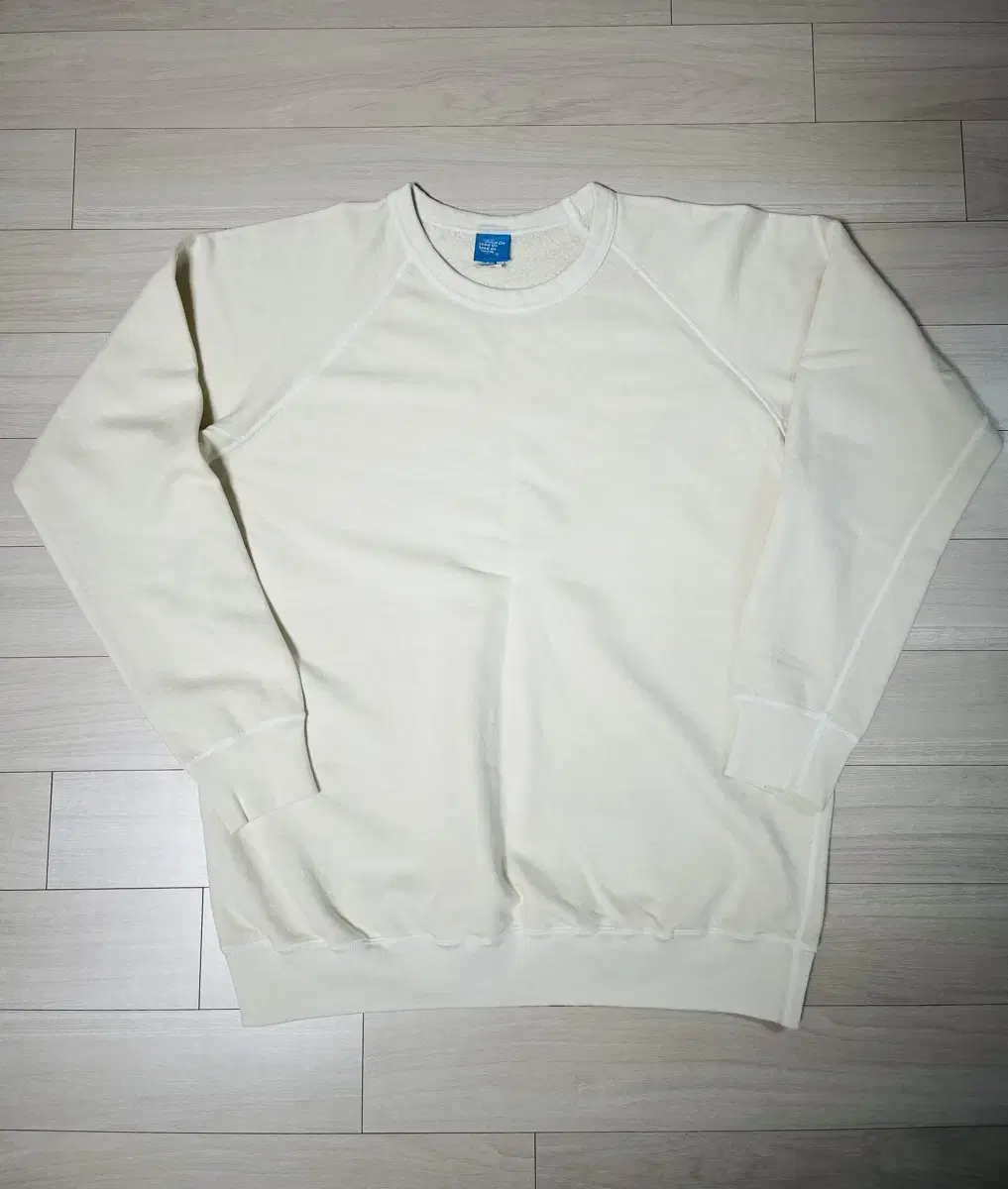 [L] Good Onda Sweatshirt