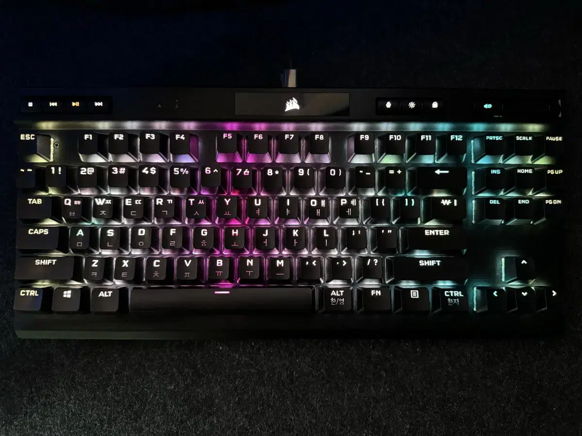 공방풀윤활 커세어 K70 RGB TKL OPX광축 게이밍키보드 팝니다