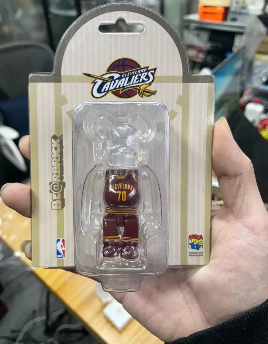 베어브릭 비정규 NBA 70th MILK Cleveland Cavalie