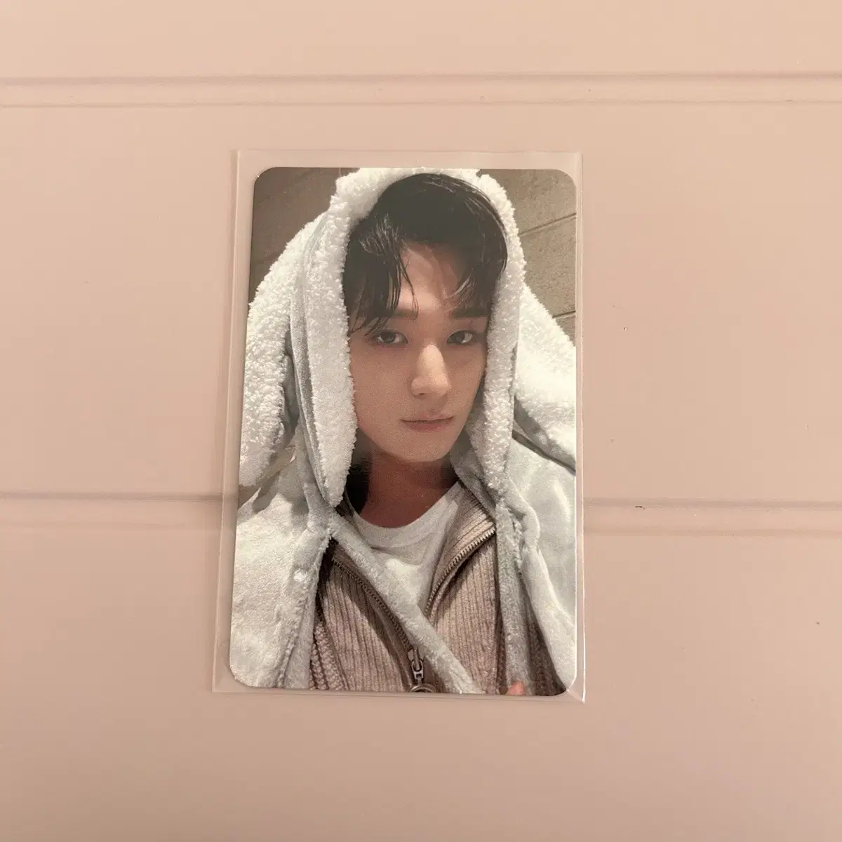 The Boyz Bunny Blanket juyeon photocard Sources