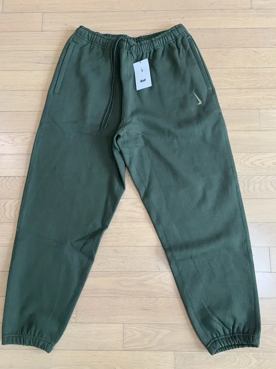 [M] Nike Wrap NRG x billlie Irish Fleece Sweatpants Sequoia