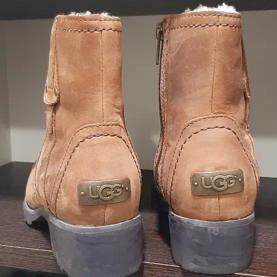 UGG 정품 앵클부츠