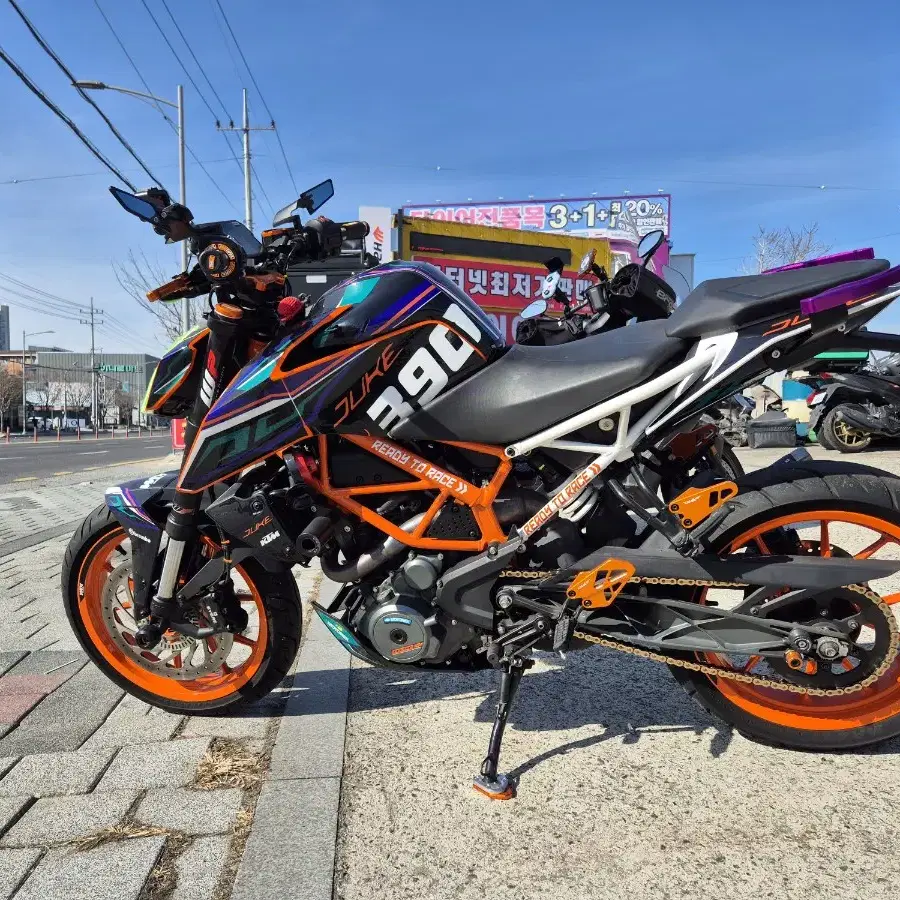 KTM 듀크390 18년식 팝니다.