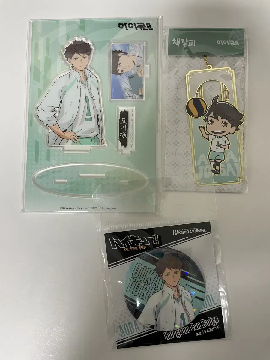 Haikyuu Oikawa Toru acrylic Stands, can badges, bookmarks