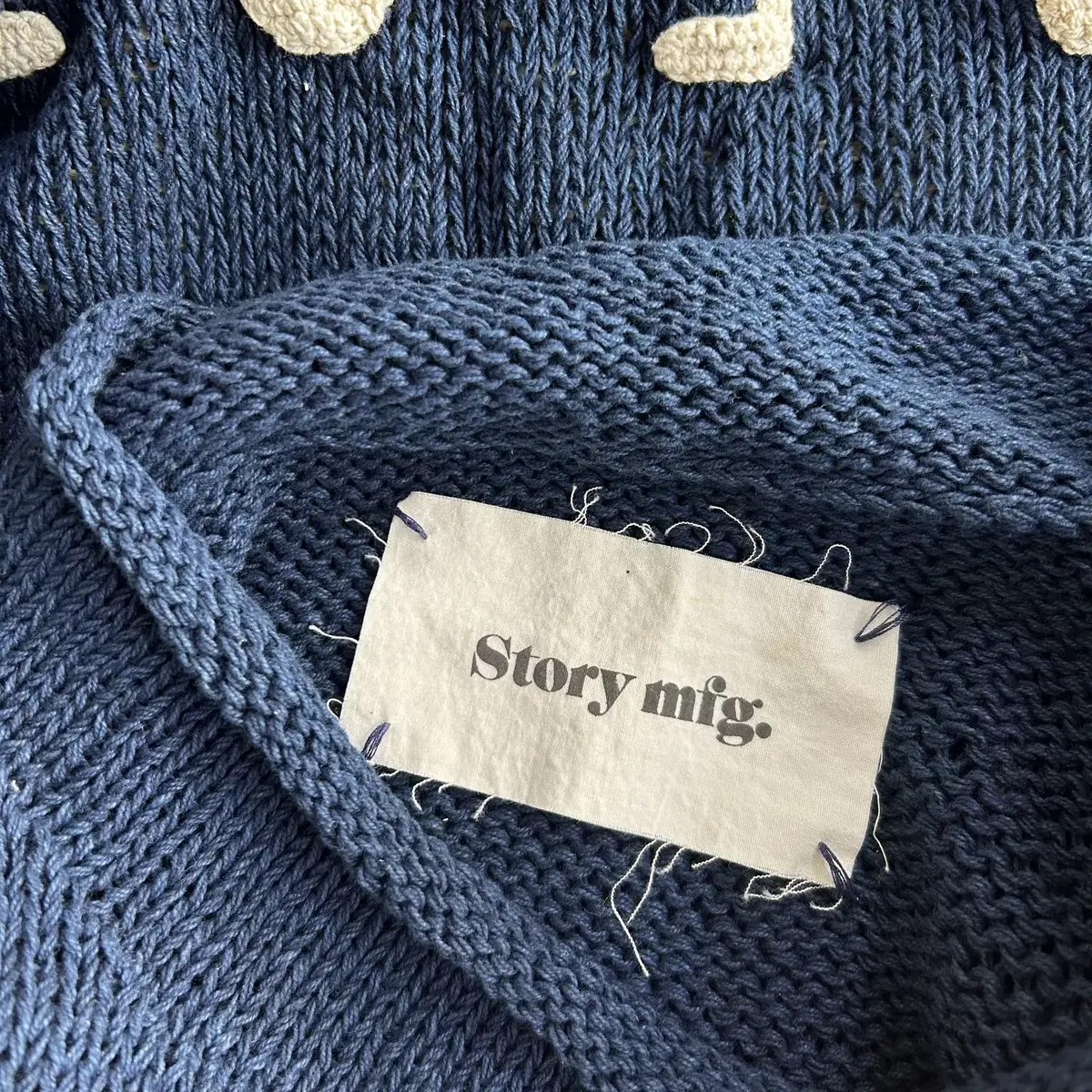 Story MFG Twinsun Rollneck Moon 스웨터