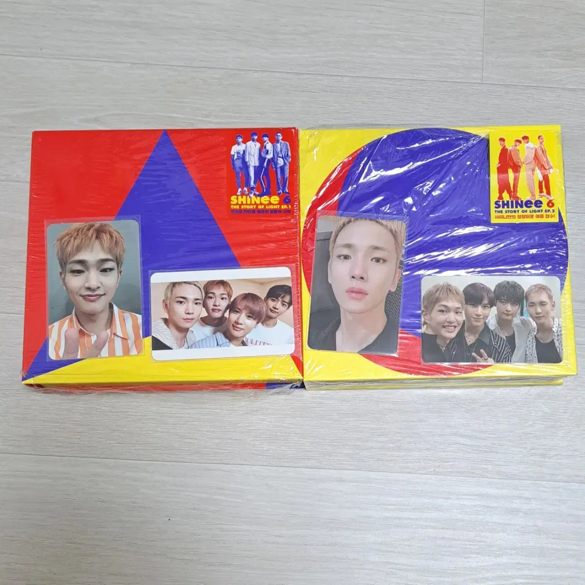 Shinee picks up album wts