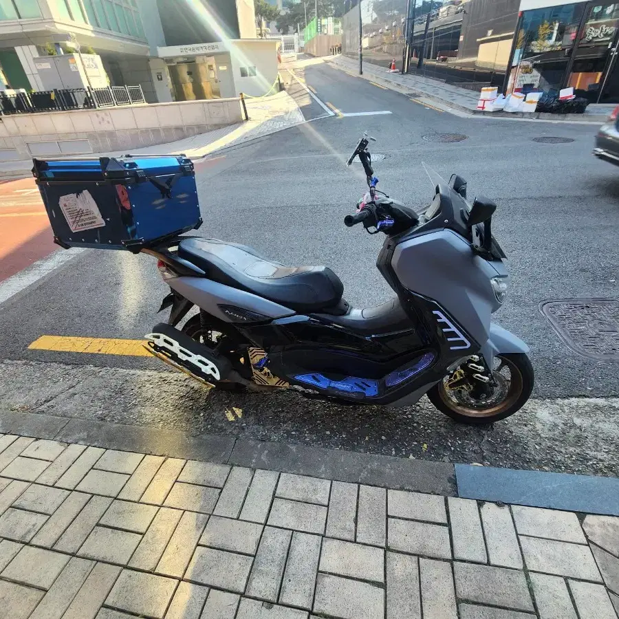 nmax125