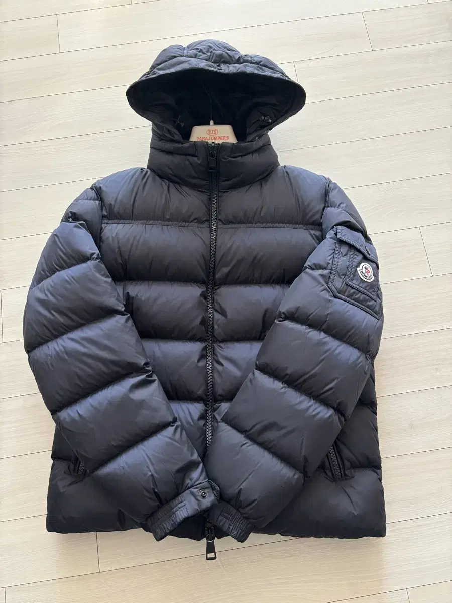 Moncler Mark 3 Size Navy 22FW