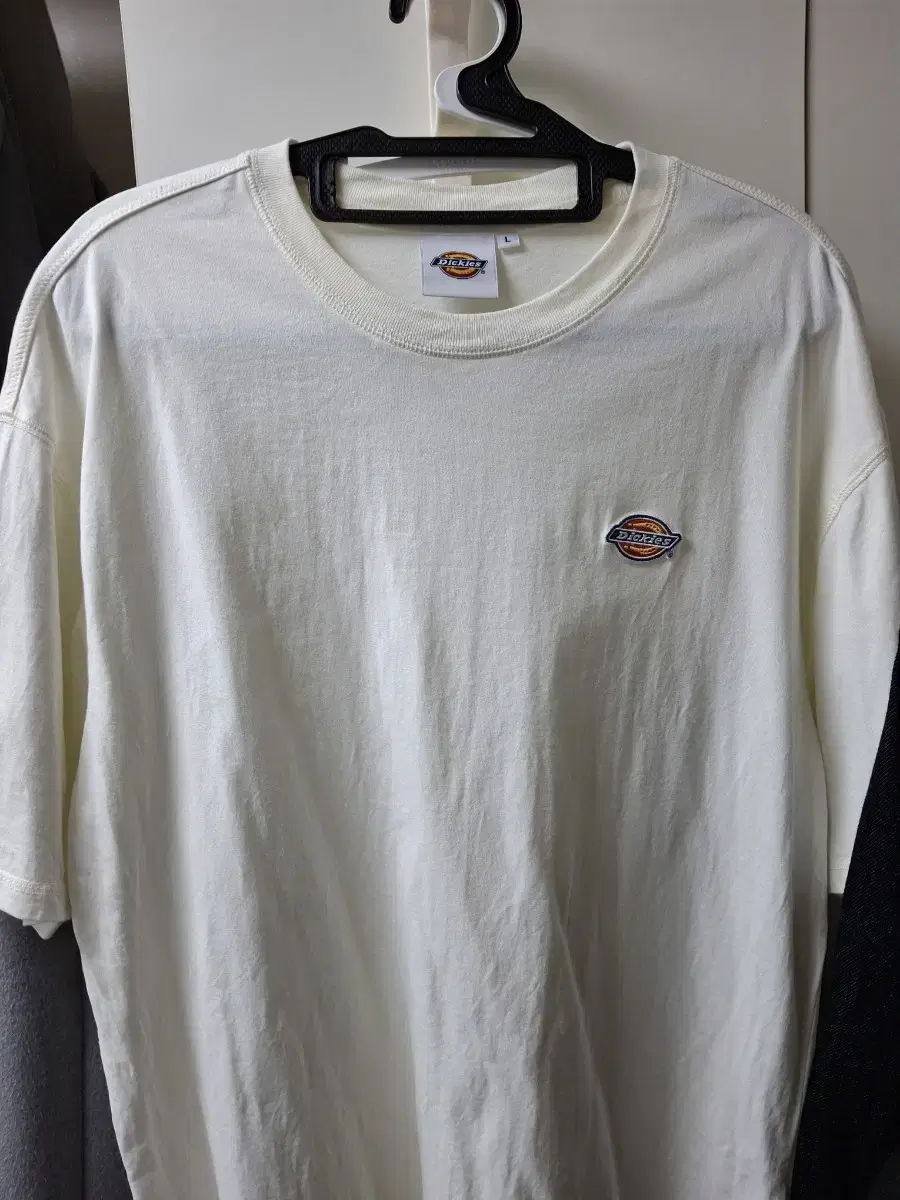 [L] Dickies vahn