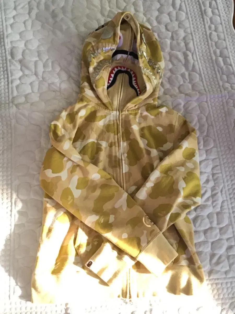 (LAST SALE) Bape Vape Double Shark Hoodie Zip Up Misty Yel