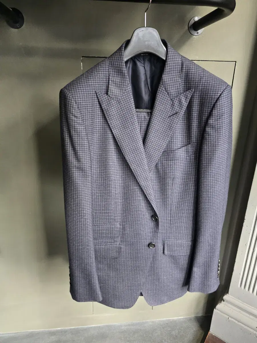 Tom Ford Gingham Check Suit (50R)