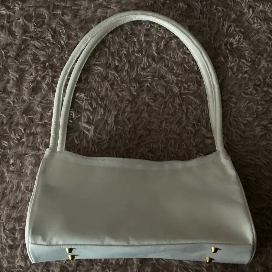 스컬프터 매쉬 숄더백 화이트 Mesh Keepsake Bag White